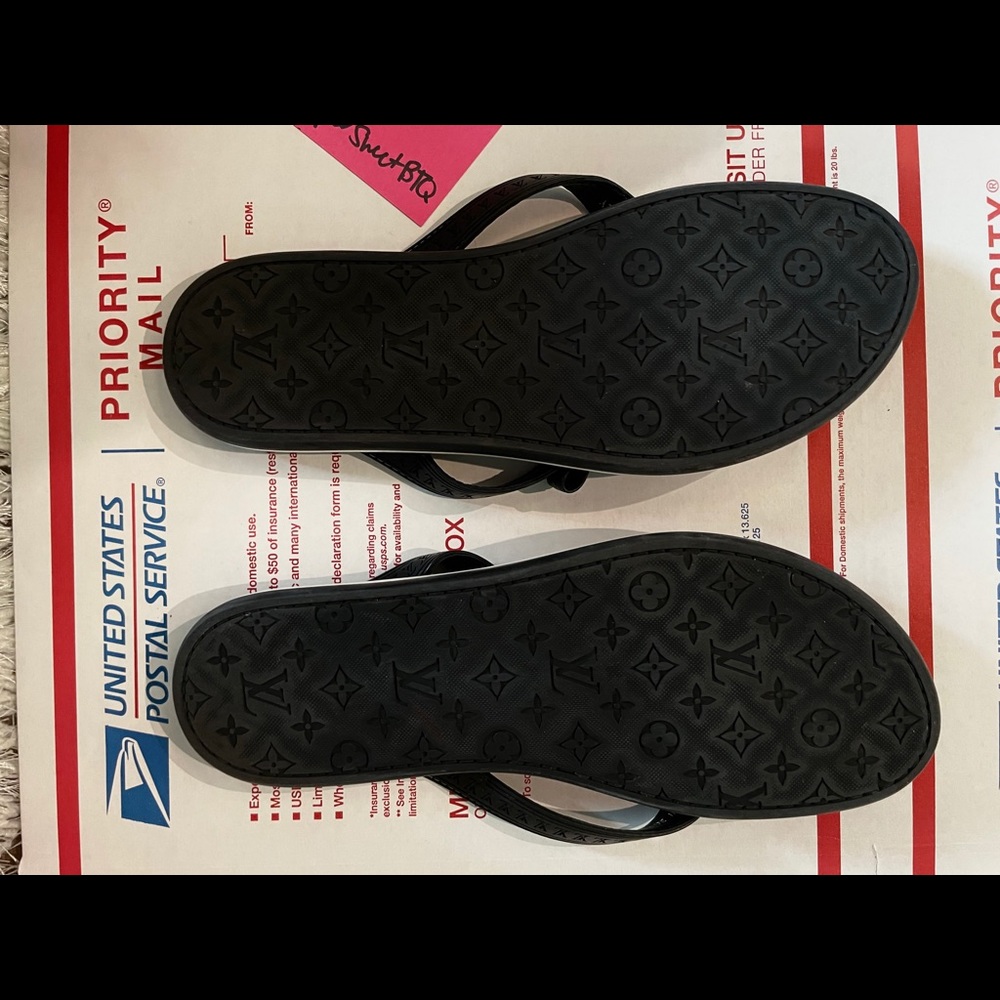 LV SANDALS WITH BOW- do not buy